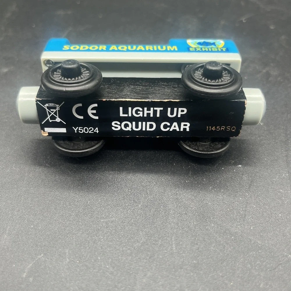 Aquarium Car Light Up Squid Thomas the Train Wooden Railway Tender Tested